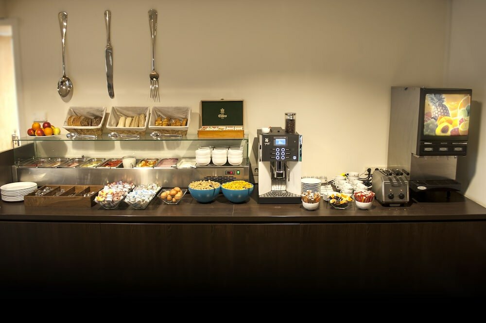 Фото Hotel Iron Horse