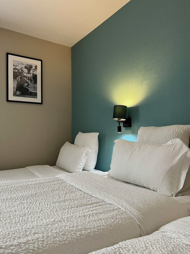 Фото Hotel Central Saint Germain