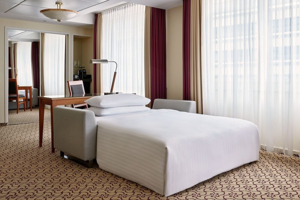 Фото Leipzig Marriott Hotel