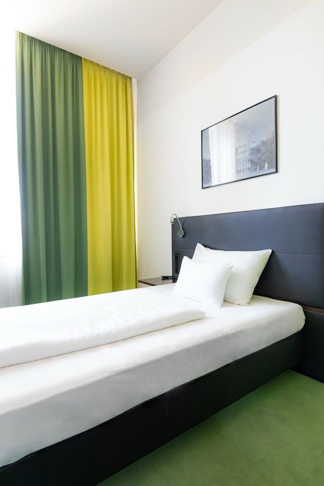 Фото Rainers Hotel Vienna