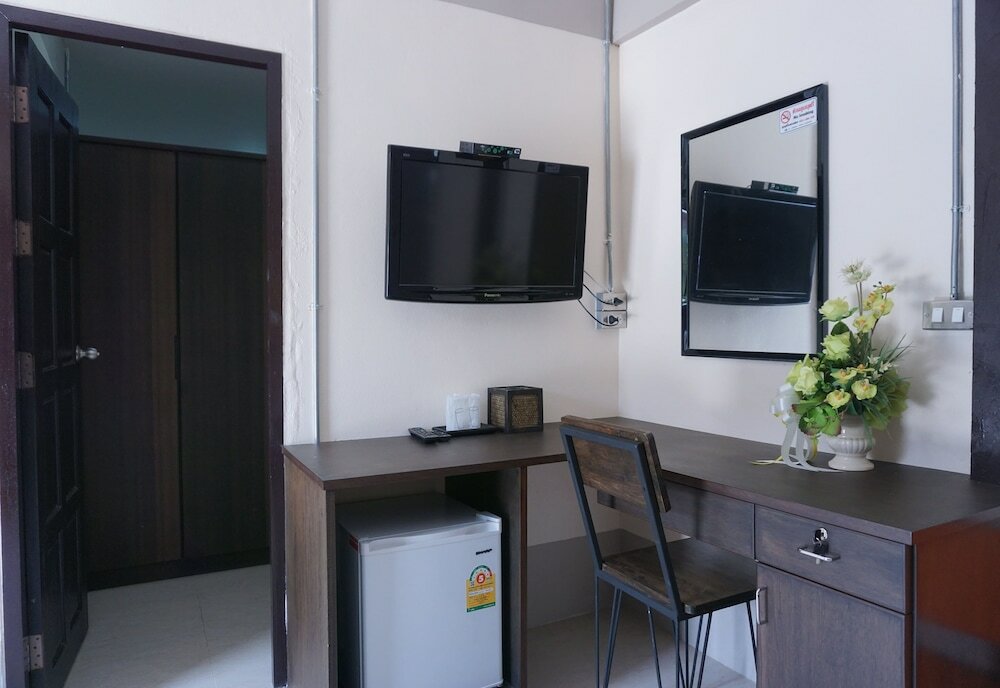 Фото Puangpech Hotel