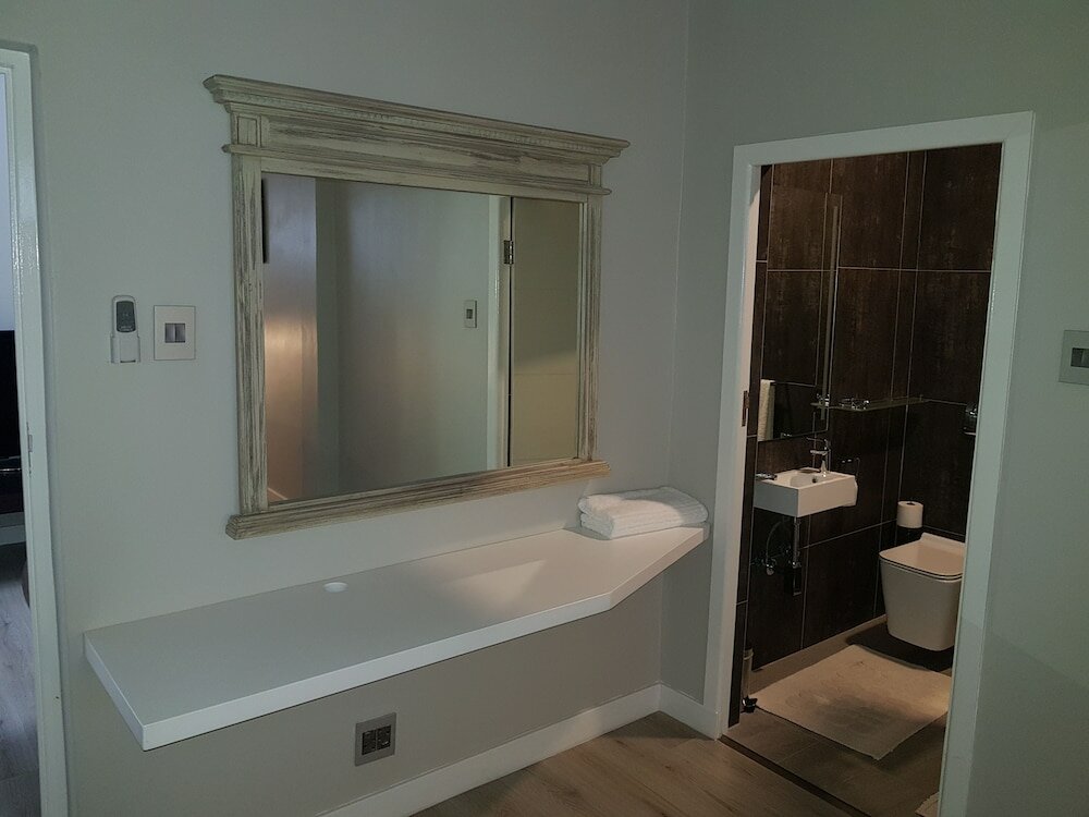 Фото Umhlanga Lodge - Adults Only