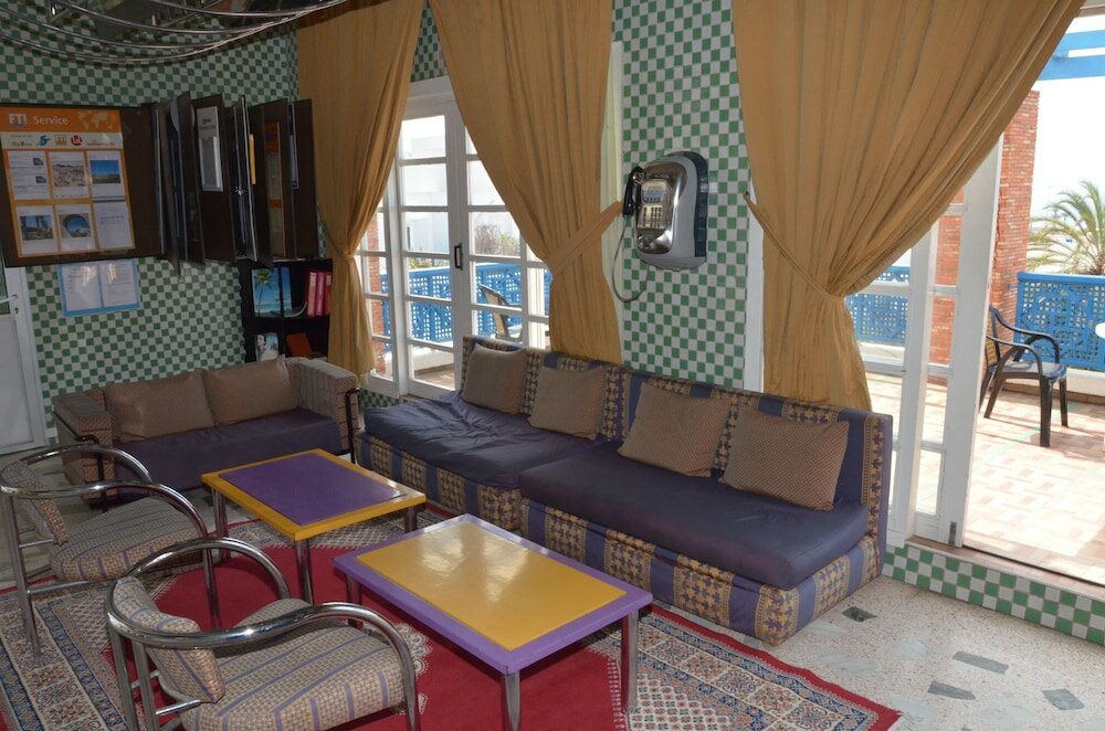 Фото Tagadirt Appart-Hotel