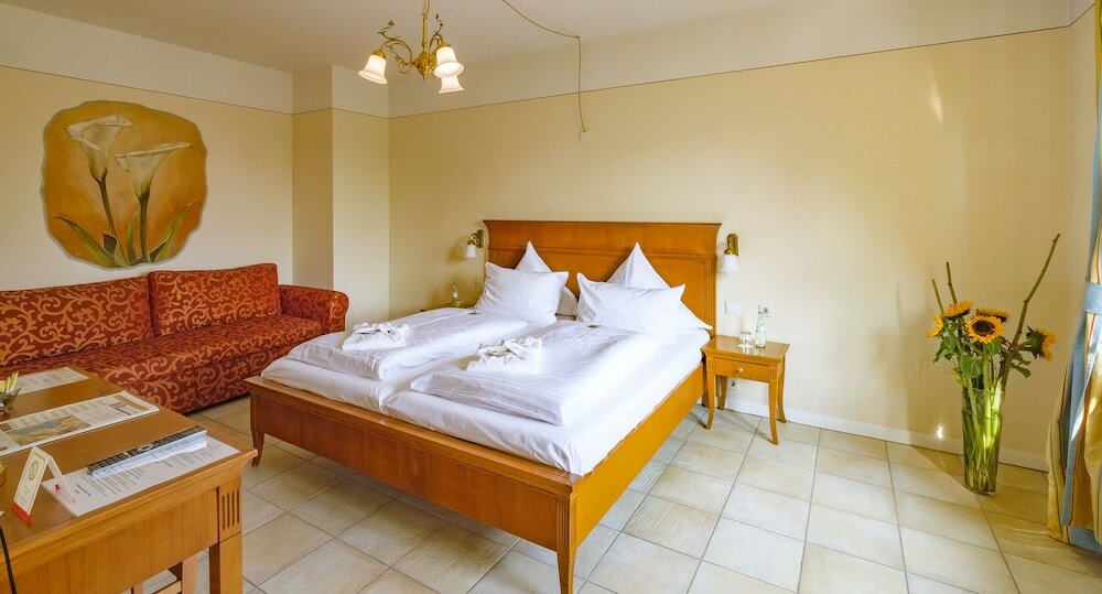 Фото XII Apostel Hotel Albergo