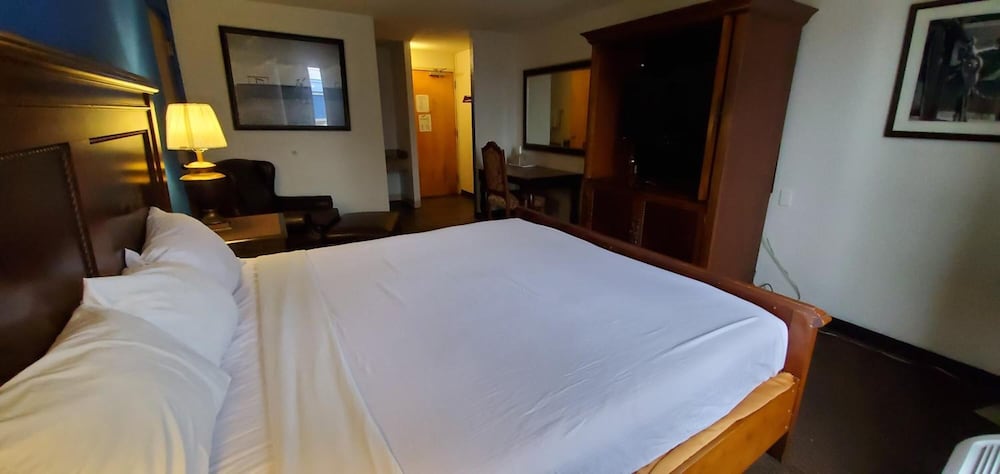 Фото FairBridge Inn Express Indianapolis South