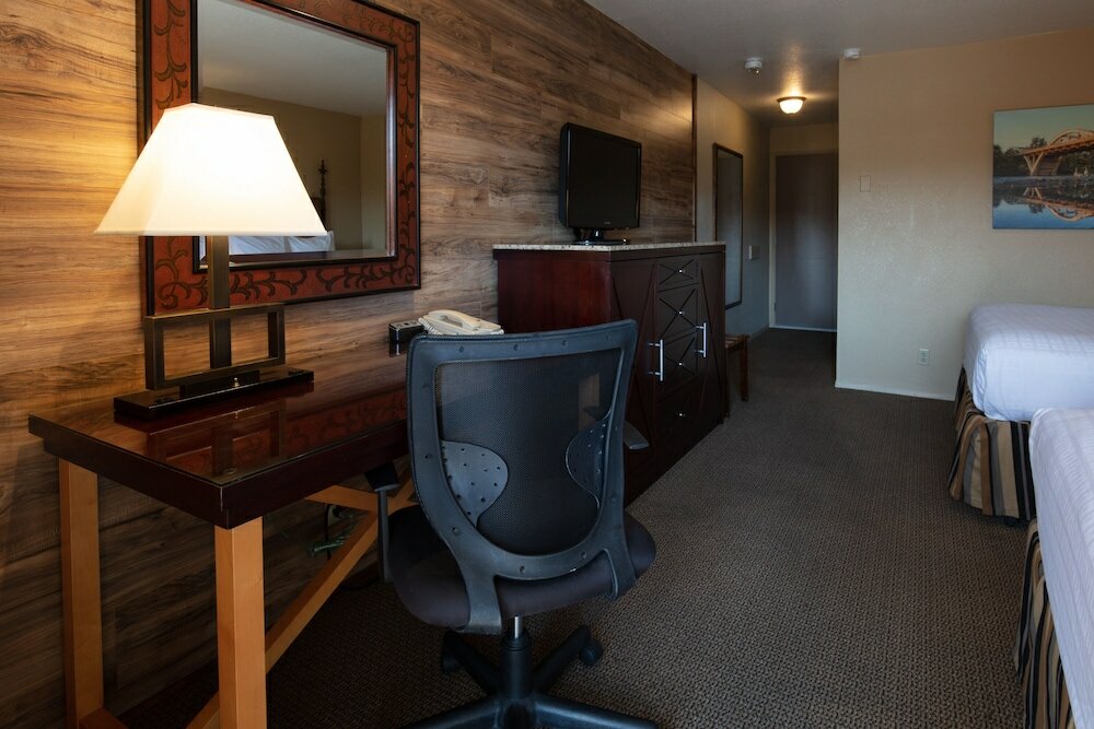 Фото Riverside Inn