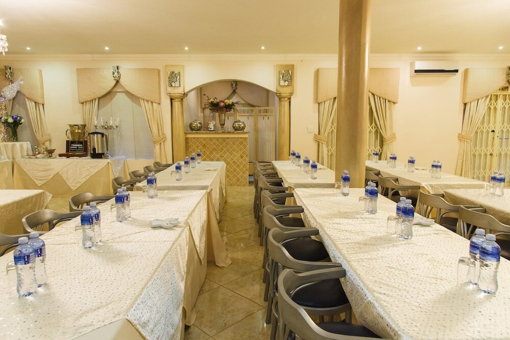 Фото The Angel’s Place Boutique Hotel