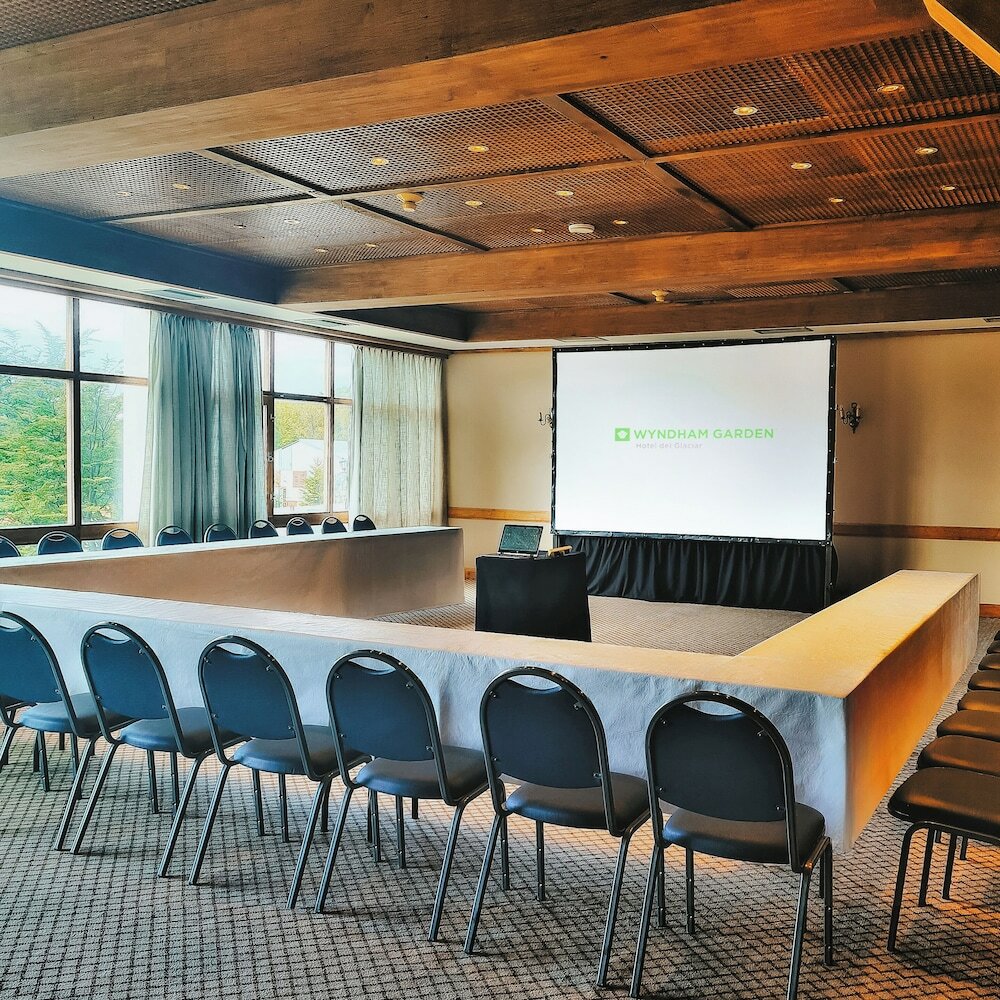 Фото Wyndham Garden Ushuaia Hotel del Glaciar