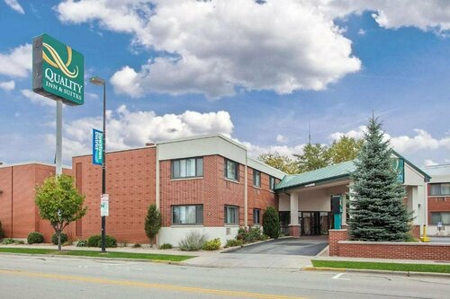 Гостиница Quality Inn & Suites Green Bay Area в Грин Бэй