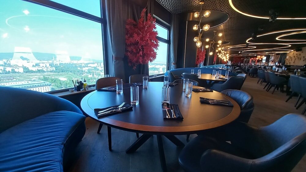 Фото Astoria Grand Hotel