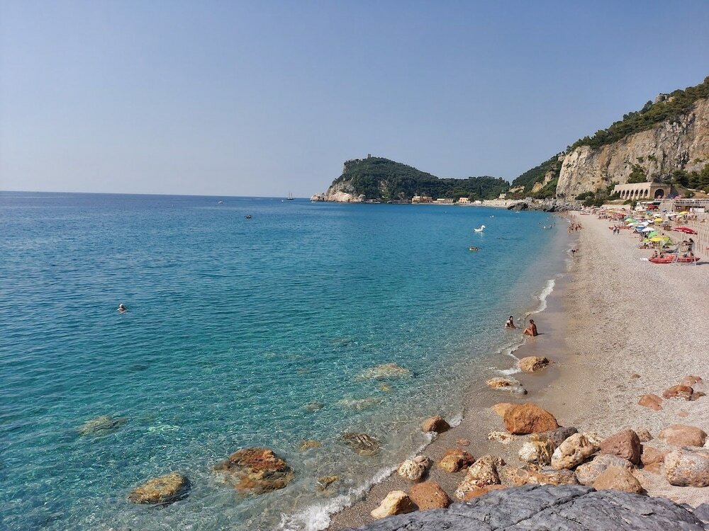 Фото Hotel Careni Villa Italia