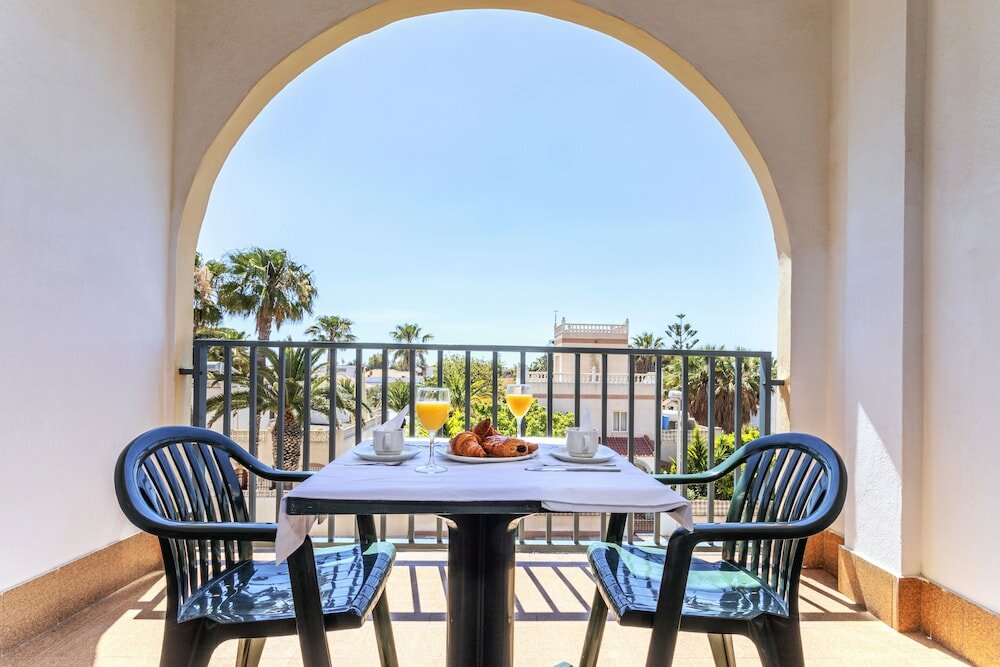 Фото Отель Moon Dreams Roquetas