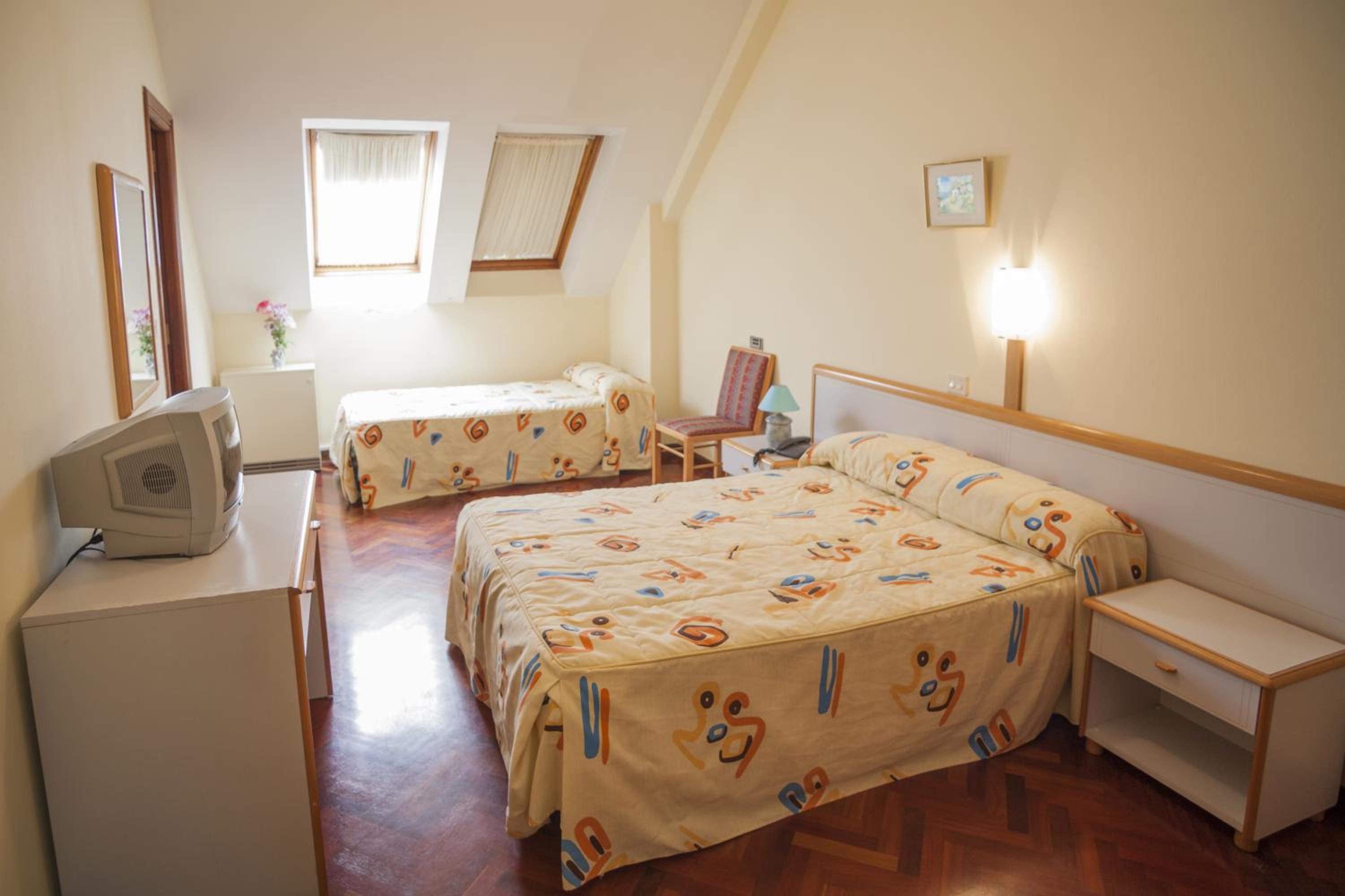 Фото Hotel Cristal