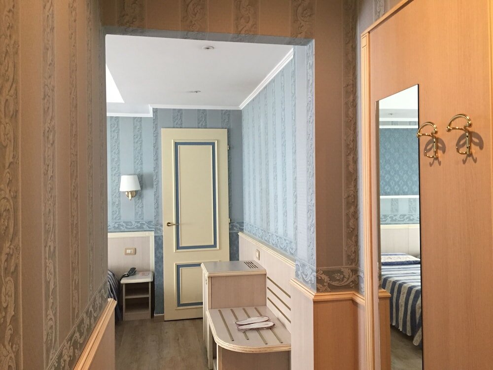 Фото Hotel Garda