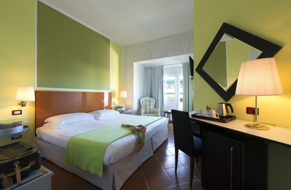 Фото Sure Hotel Collection De La Pace