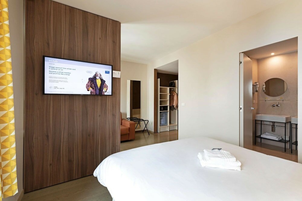 Фото B&b Hotel Milano Central Station