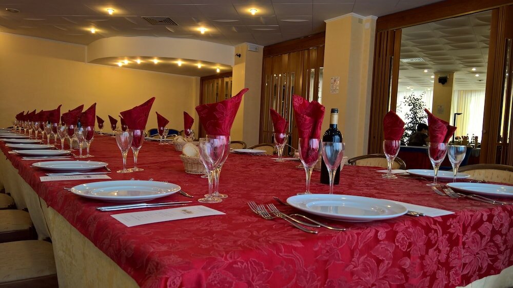 Фото Hotel Terme di Frasassi