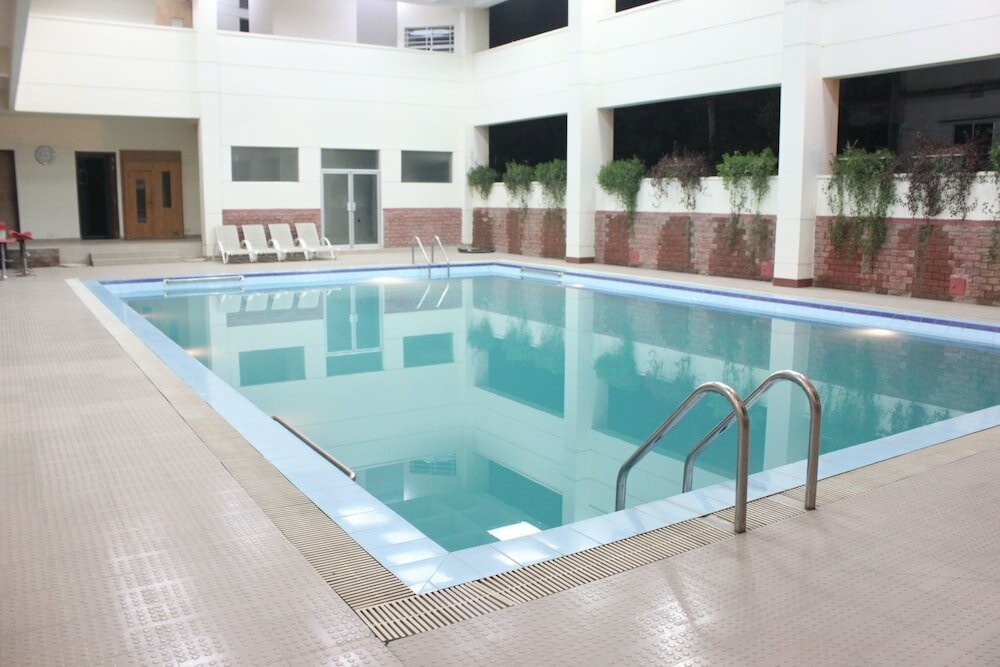 Фото Hotel Nirvana Inn