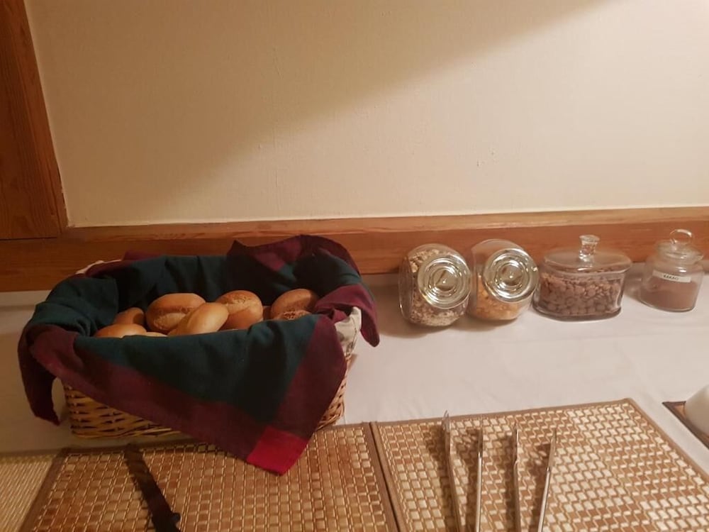 Фото Отель Hafez Bad Salzuflen