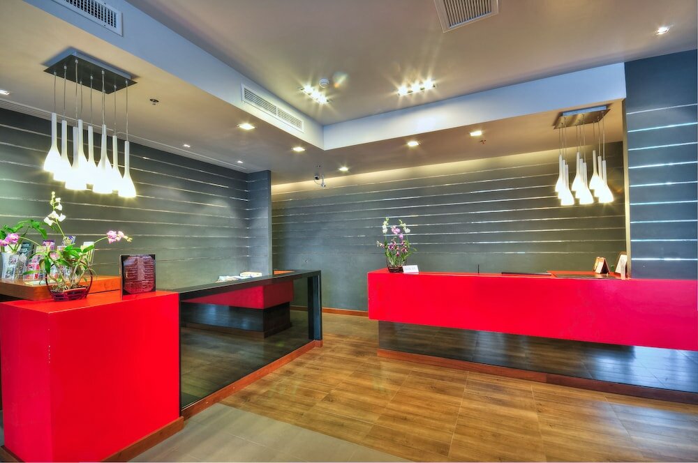 Фото  Ashlee Heights Patong Hotel 