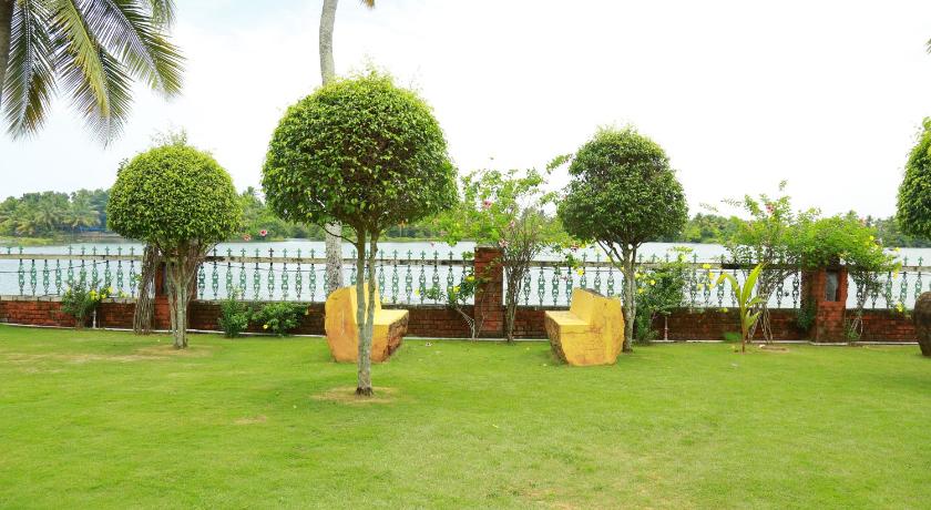 Фото Kalathil Lake Resort