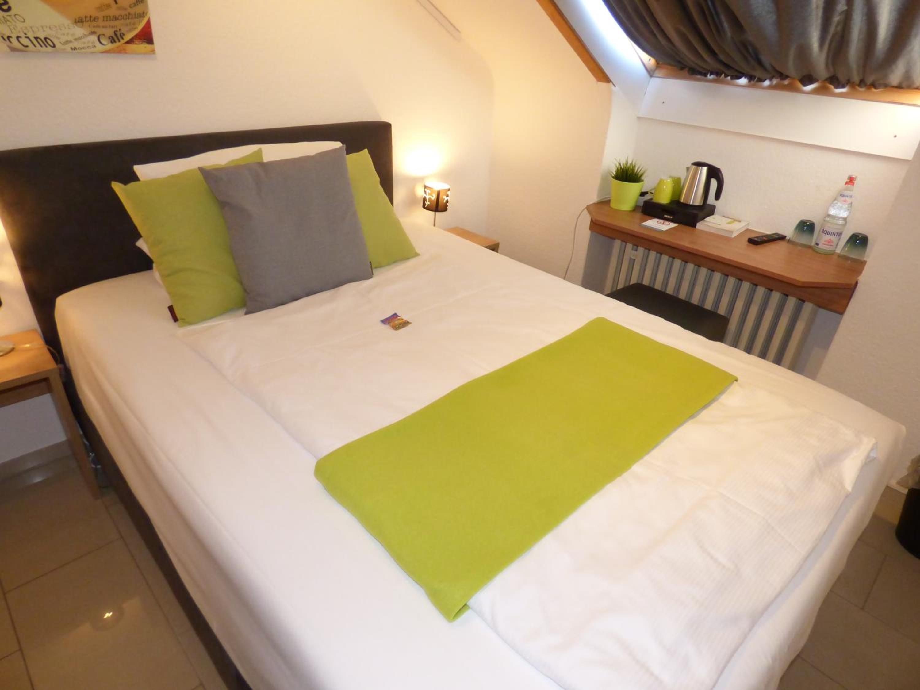 Фото Art Inn Hotel Dinslaken