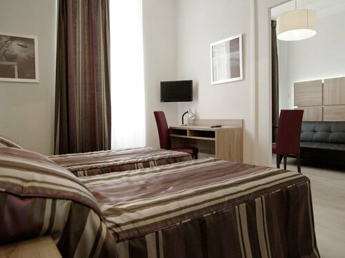 Внешний вид отеля Hotel Jeanne d'Arc в Лурде, фото 4