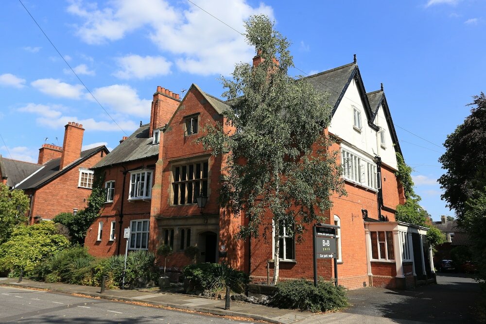 Фото отеля 1