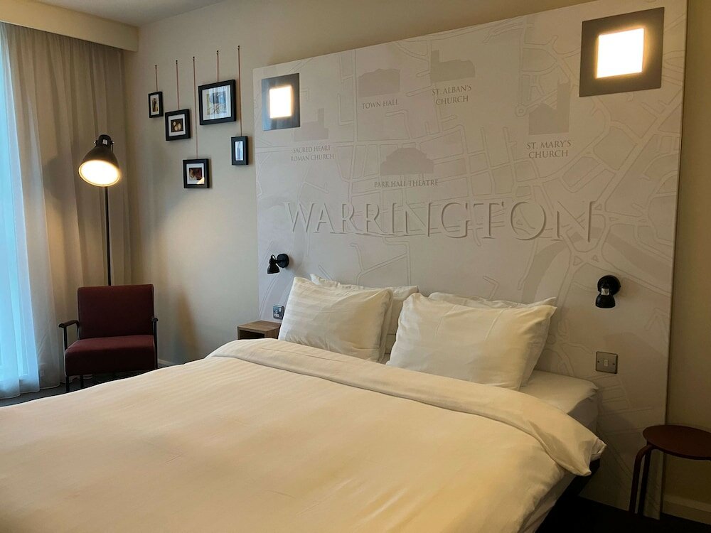 Фото Pentahotel Warrington