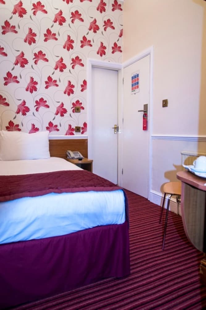 Фото Brunel Hotel