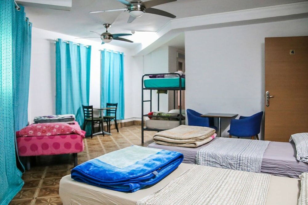 Фото Go Bcn Hi Sants - Hostel