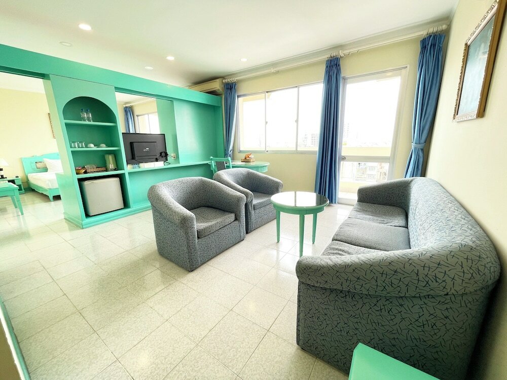 Фото Bat Dat Hotel