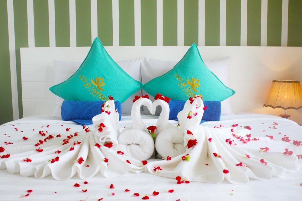 Фото Lotus Garden Resort