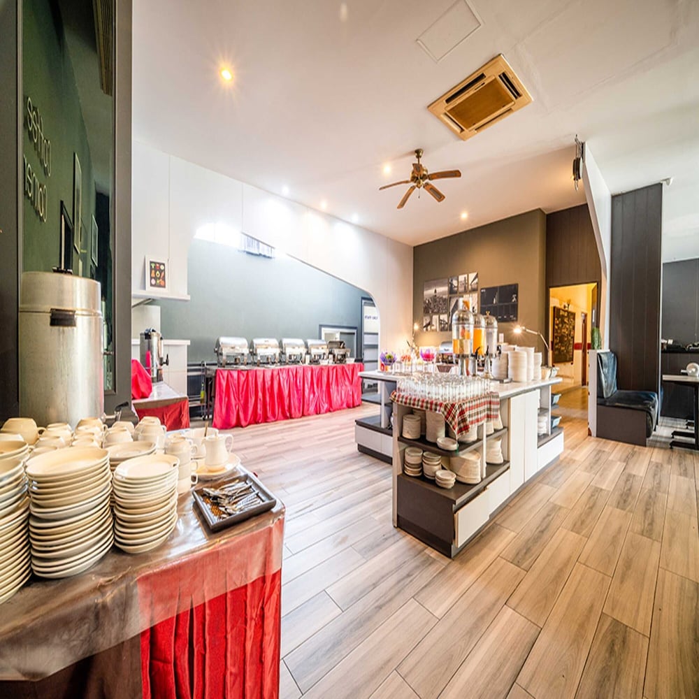 Фото J. A. Villa Pattaya Hotel