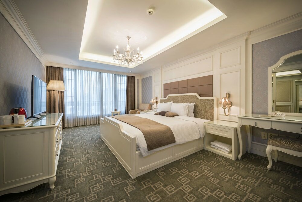 Фото Koreana Hotel