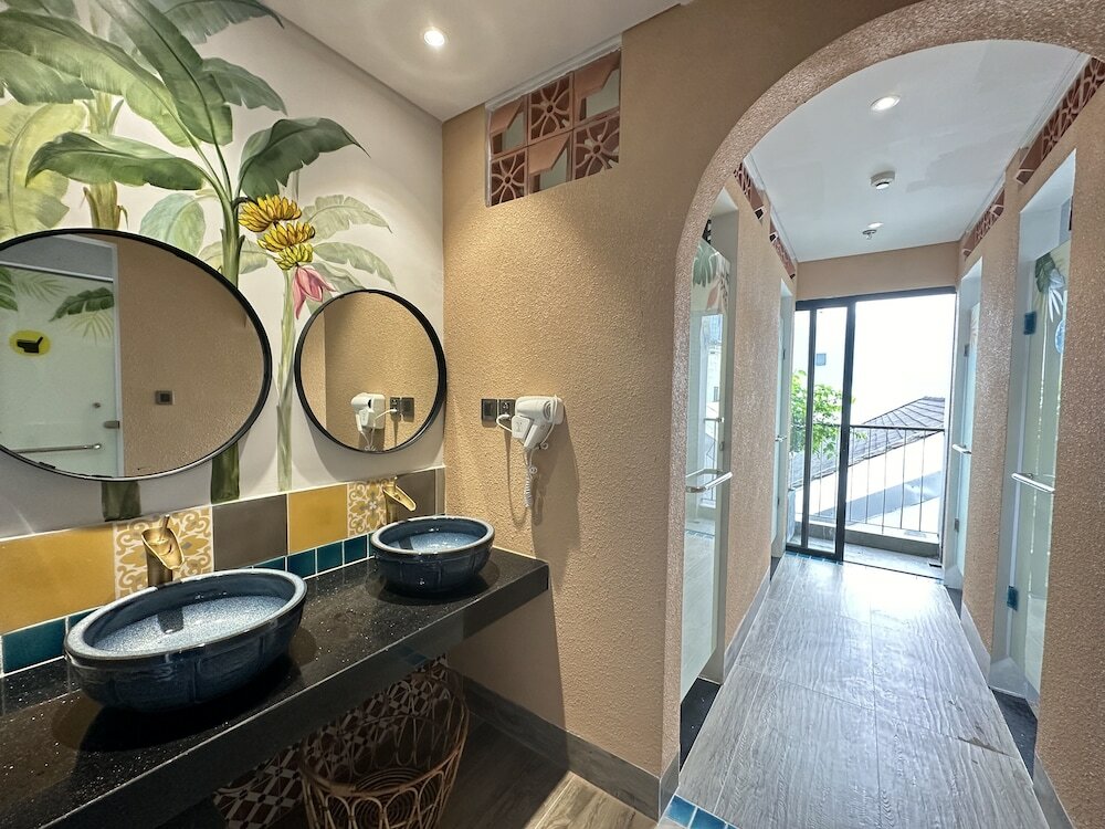 Фото Seahorse Han Market Da Nang Hostel by Haviland