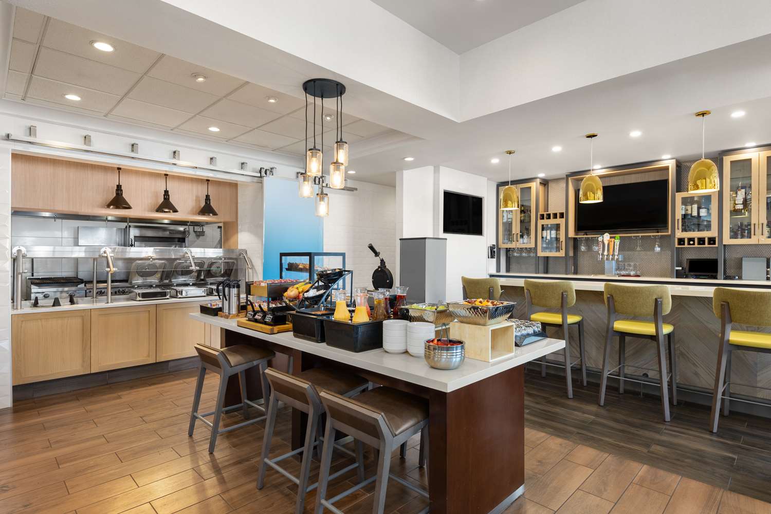 Фото Hilton Garden Inn Spokane Airport