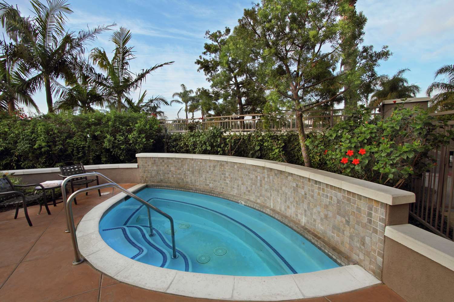 Фото Hilton Garden Inn Oxnard/Camarillo