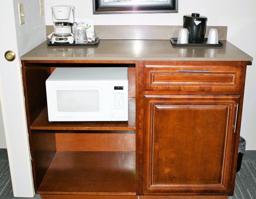 Фото Country Inn & Suites by Radisson, Salina, Ks