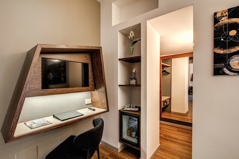 Фото Al Manthia Hotel