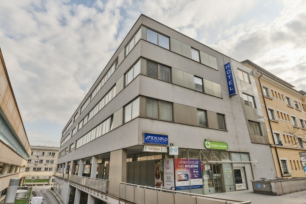 Фото Hotel Meksiko