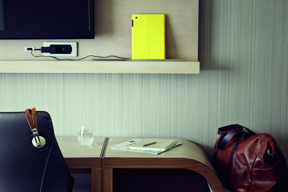 Фото Courtyard by Marriott Sacramento Midtown