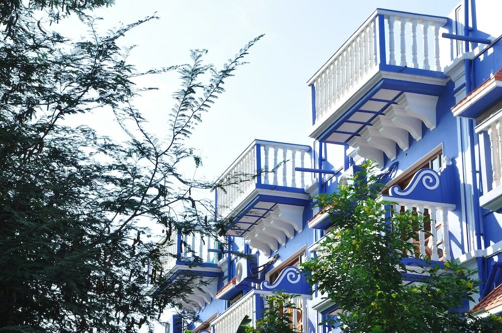 Фото Mayflower Beach Resort