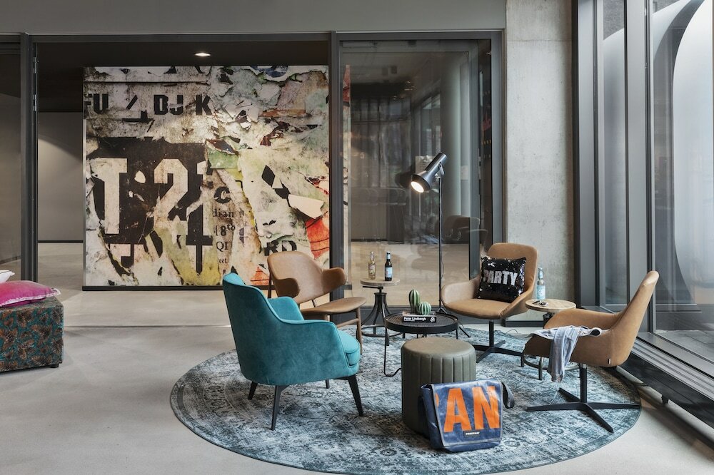 Фото Moxy Hamburg Altona