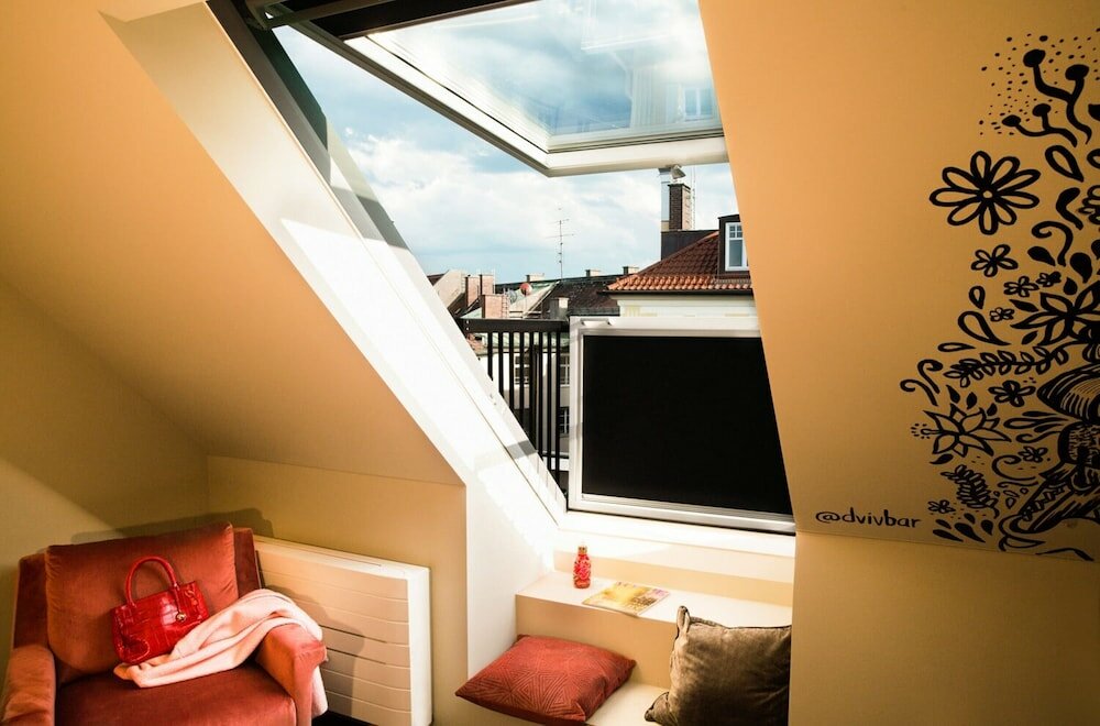 Фото Jams Music Hotel Munich