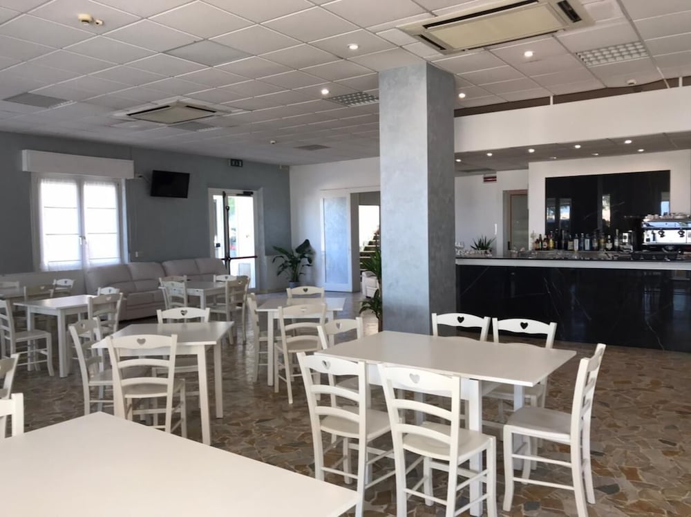 Фото Hotel Costazzurra