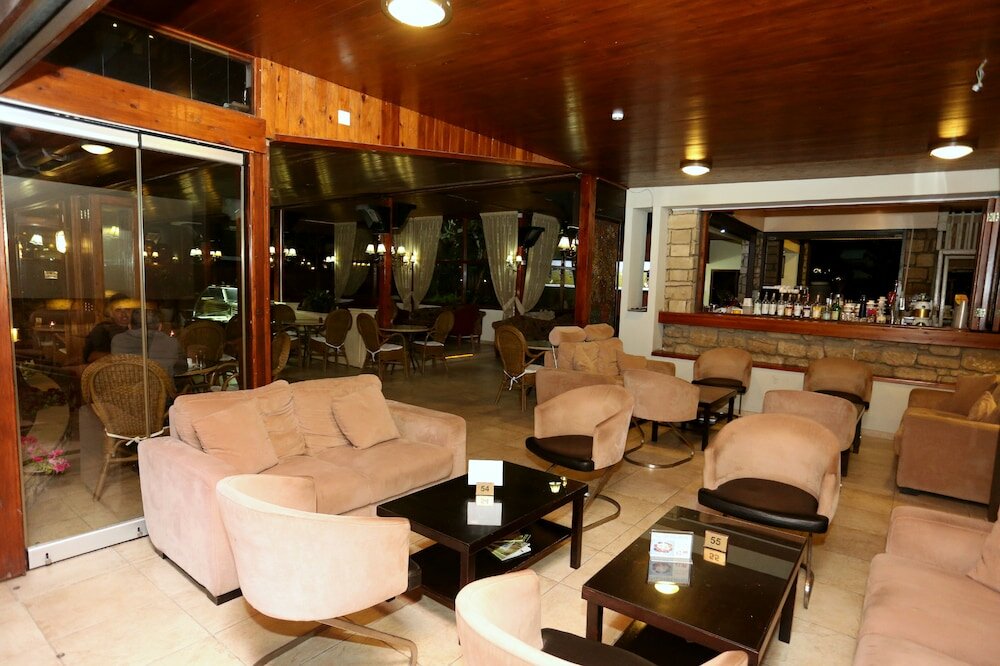 Фото Dionysos Central Hotel