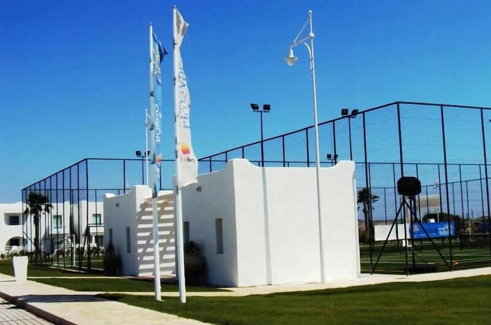 Фото Nicolaus Club Borgo Rio Favara Resort