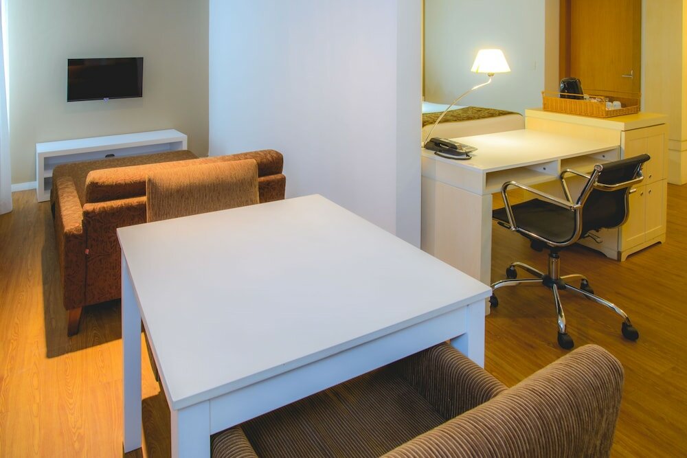 Фото Comfort Suites Alphaville