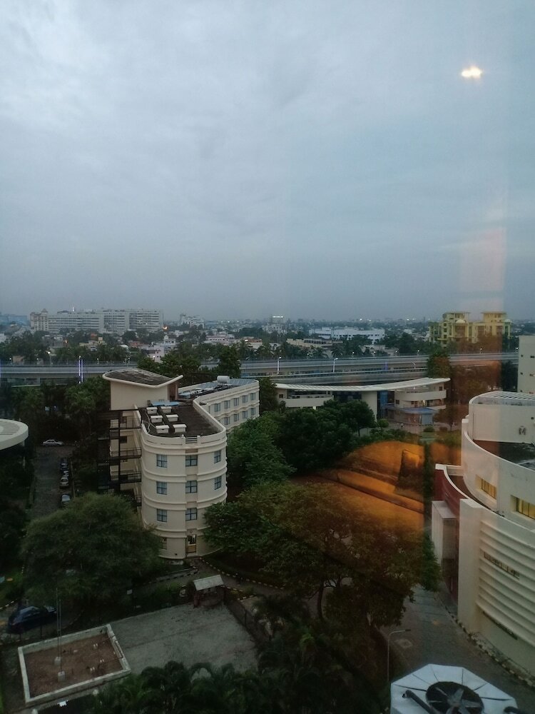 Фото Monotel Luxury Business Hotel